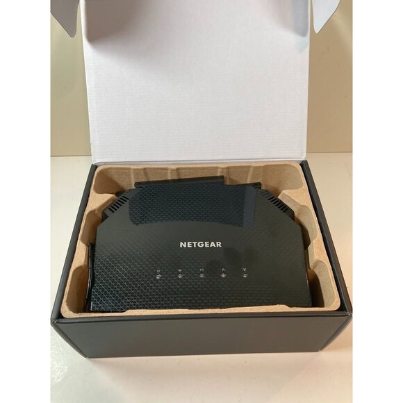 AX1800 NETGEAR WiFi 6 Router Wireless 1.8 Gbps- Everything Included - Picture 8 of 9